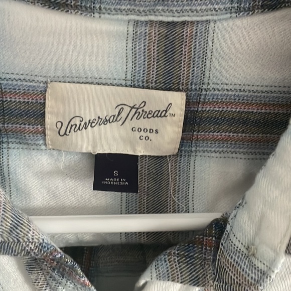 Universal Thread Flannel - Picture 6 of 6